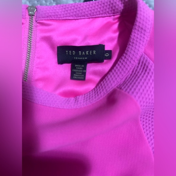 NWOT Women’s Ted Baker Pink Sheath Dress. Size 0 (US 2). - Picture 5 of 7